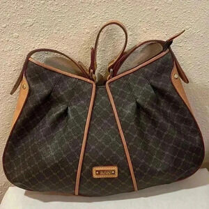 Rioni Signature Iris Handbag